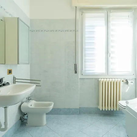 Spacious Bright With Panoramic Views * Lecco