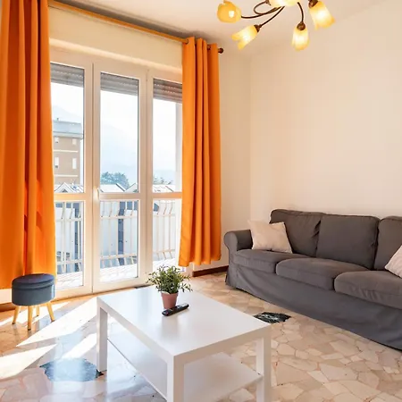 Spacious With Panoramic Views In Appartamento *